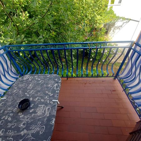Barcelona Apartments Tivat Eksteriør bilde