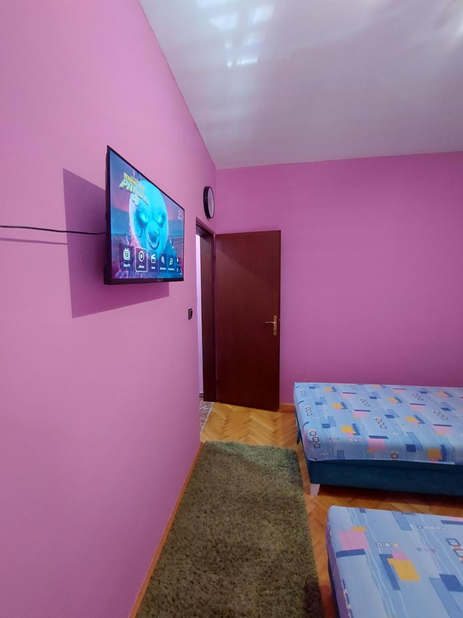 Barcelona Apartments Tivat Eksteriør bilde
